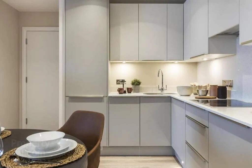 5* Luxury, City Centre, Brand New Development Belfast Apartment